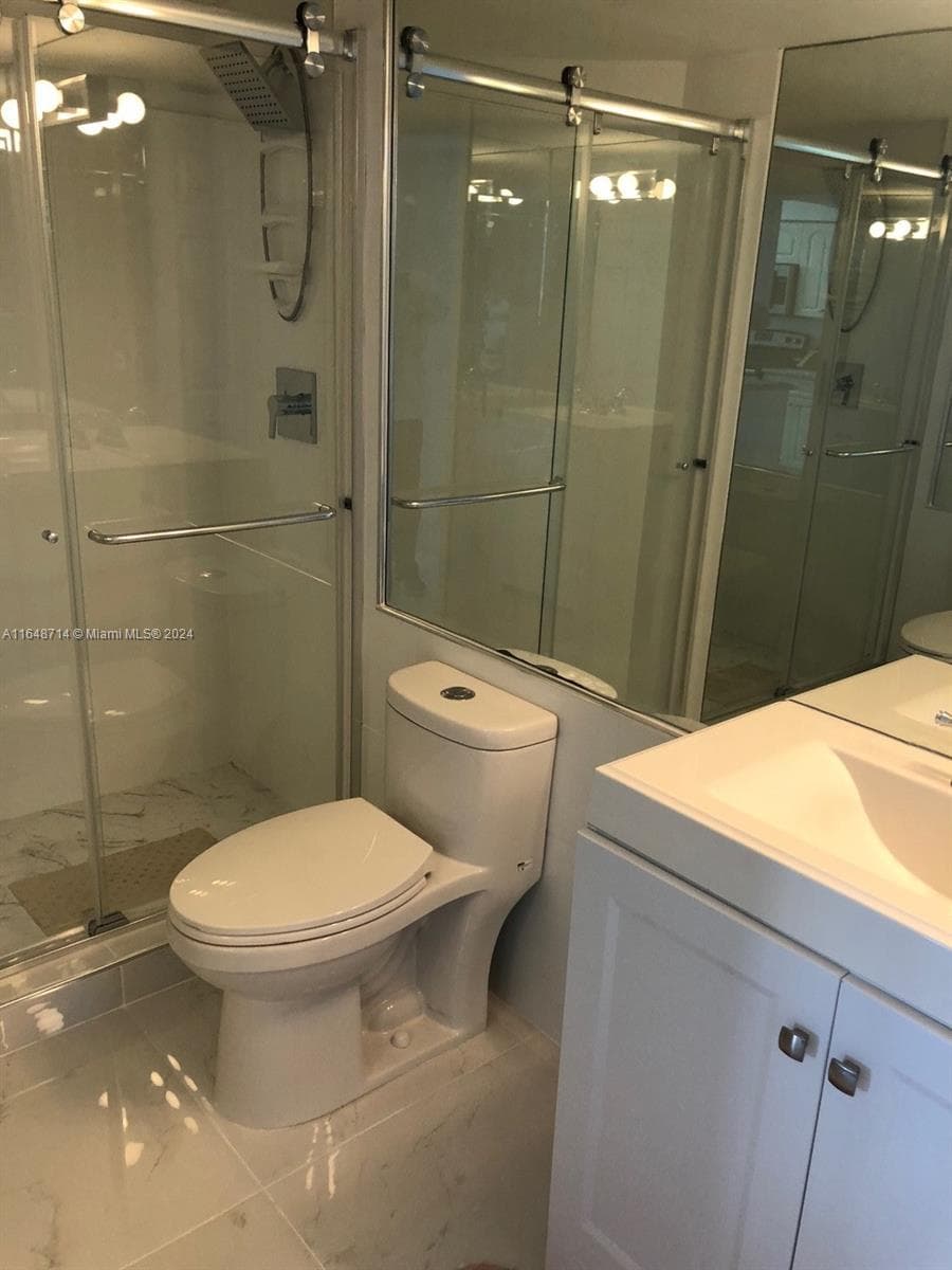 3500 Mystic Pointe Dr # 3004, Aventura FL 33180 — 10