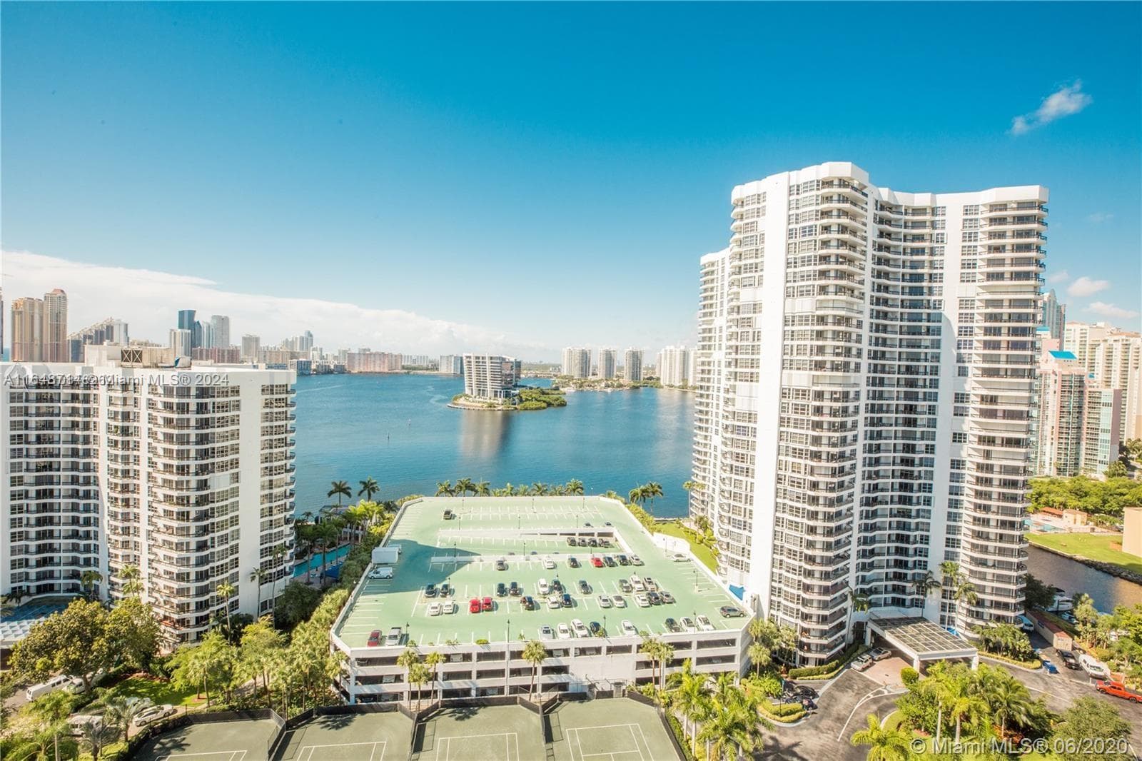 3500 Mystic Pointe Dr # 3004, Aventura FL 33180 — 18