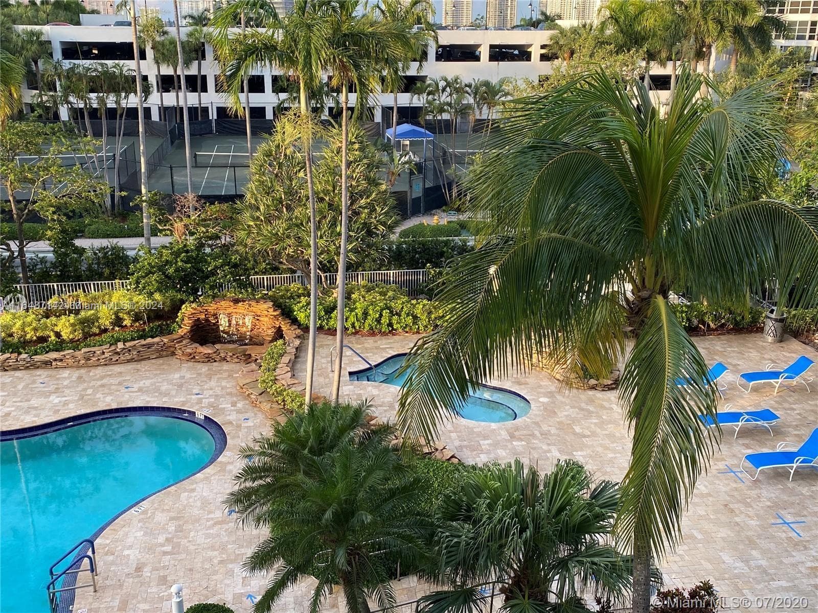 3500 Mystic Pointe Dr # 3004, Aventura FL 33180 — 15