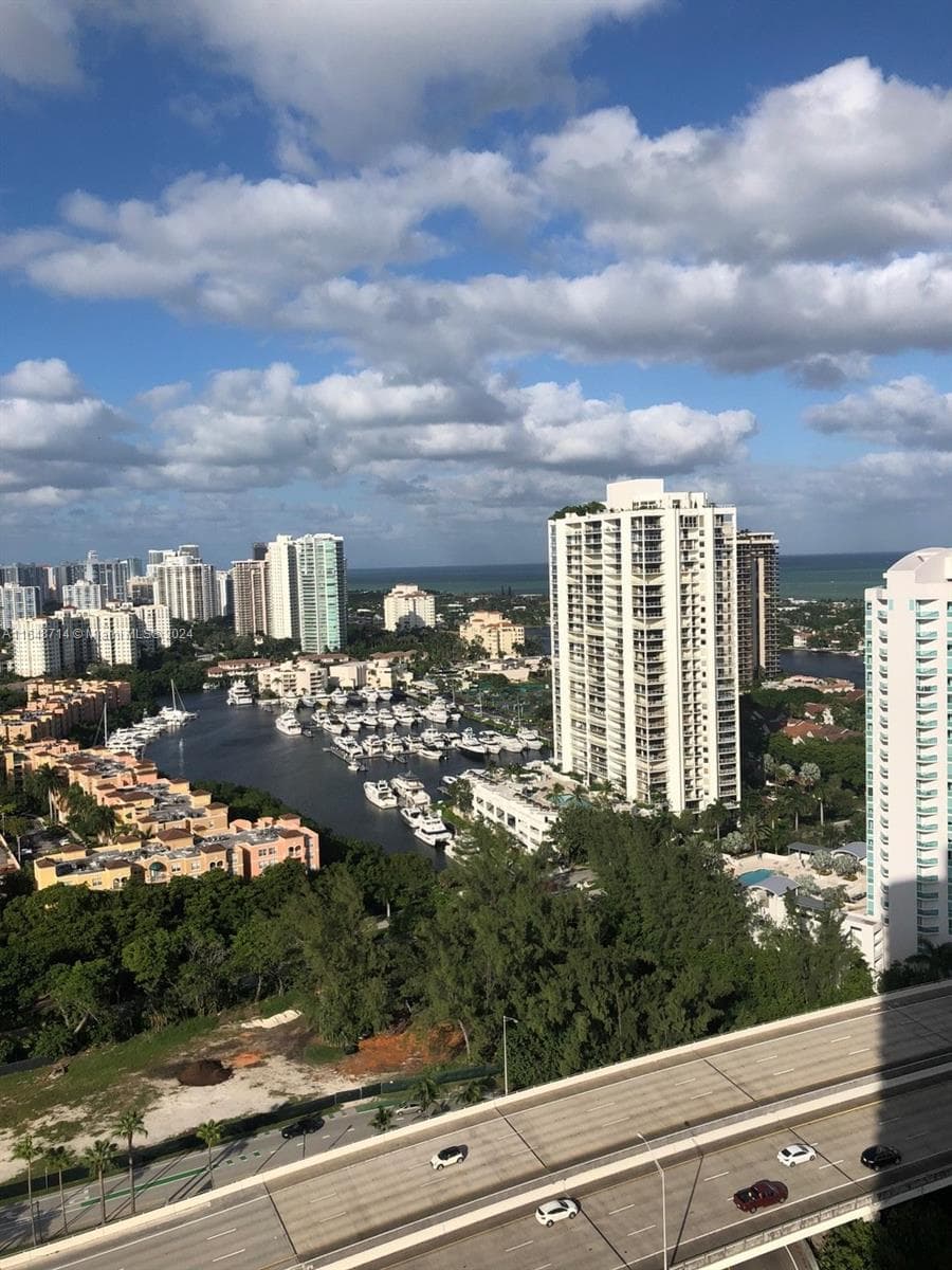 3500 Mystic Pointe Dr # 3004, Aventura FL 33180 — 19