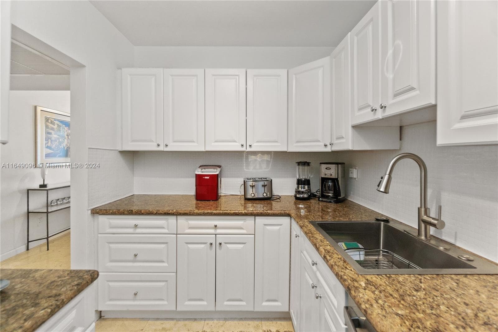 The Decoplage Condo, Miami Beach, FL — 8