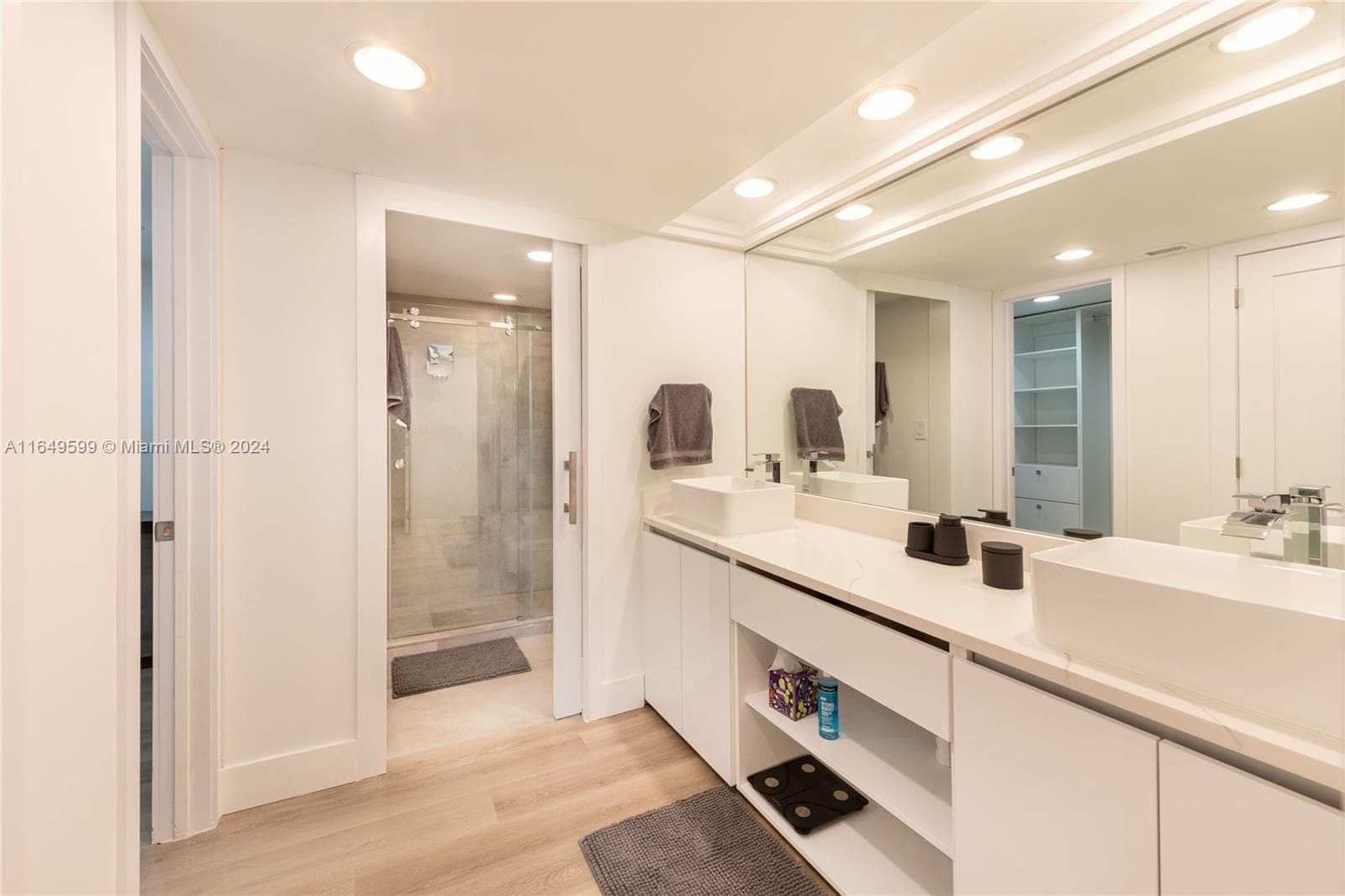 1111 Crandon Blvd # A306, Key Biscayne FL 33149 — 15
