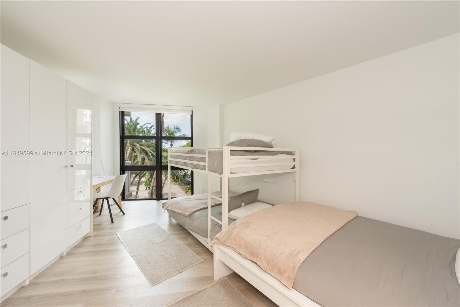 1111 Crandon Blvd # A306, Key Biscayne FL 33149 — 19