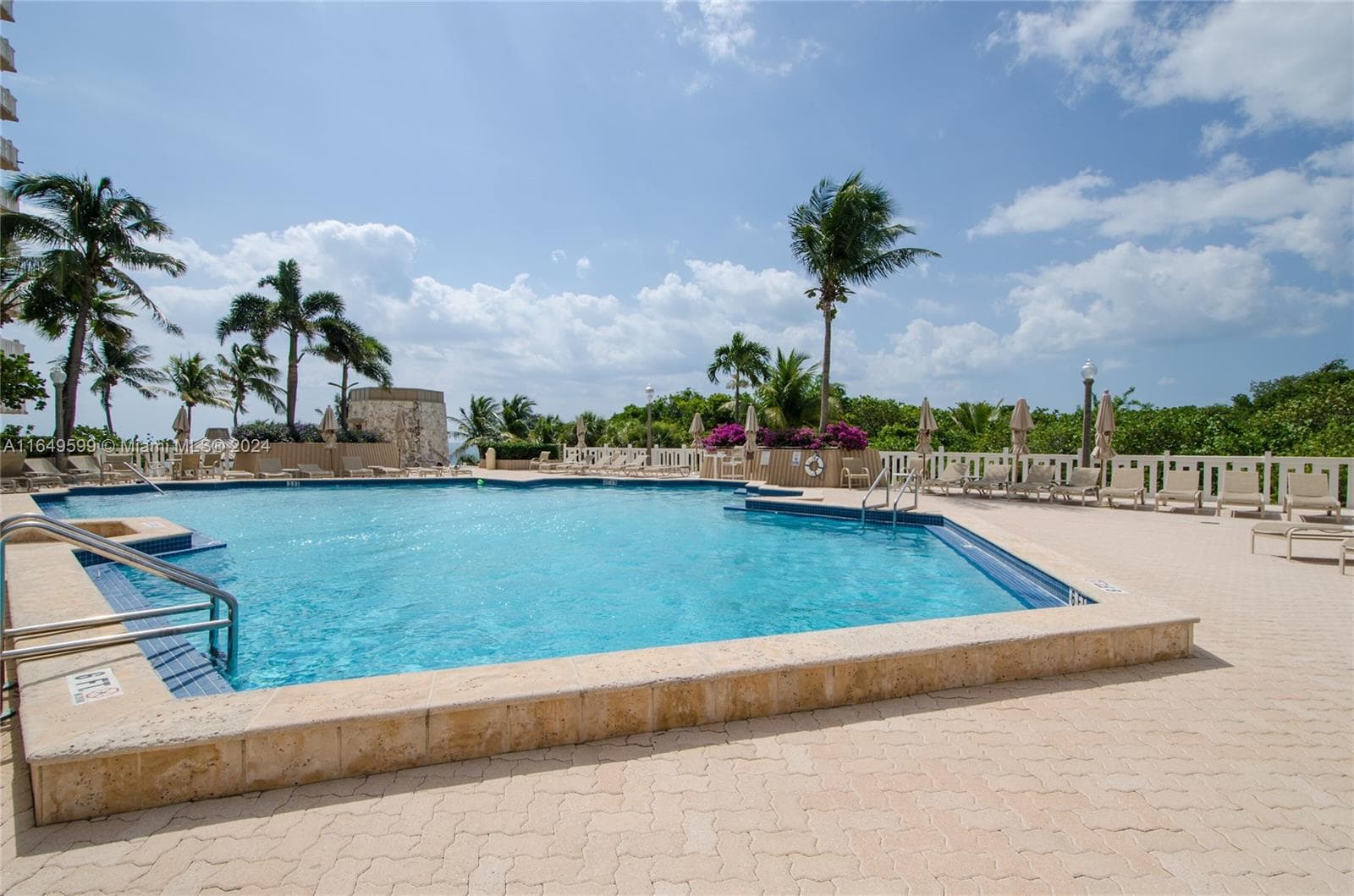 1111 Crandon Blvd # A306, Key Biscayne FL 33149 — 21