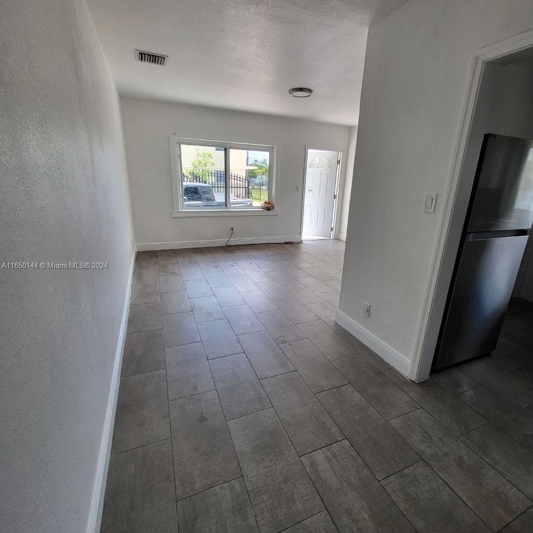 7710 NE 1st Ct, Miami FL 33138 — 24