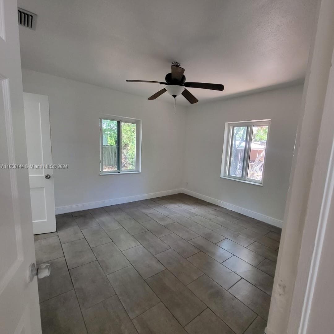 7710 NE 1st Ct, Miami FL 33138 — 18