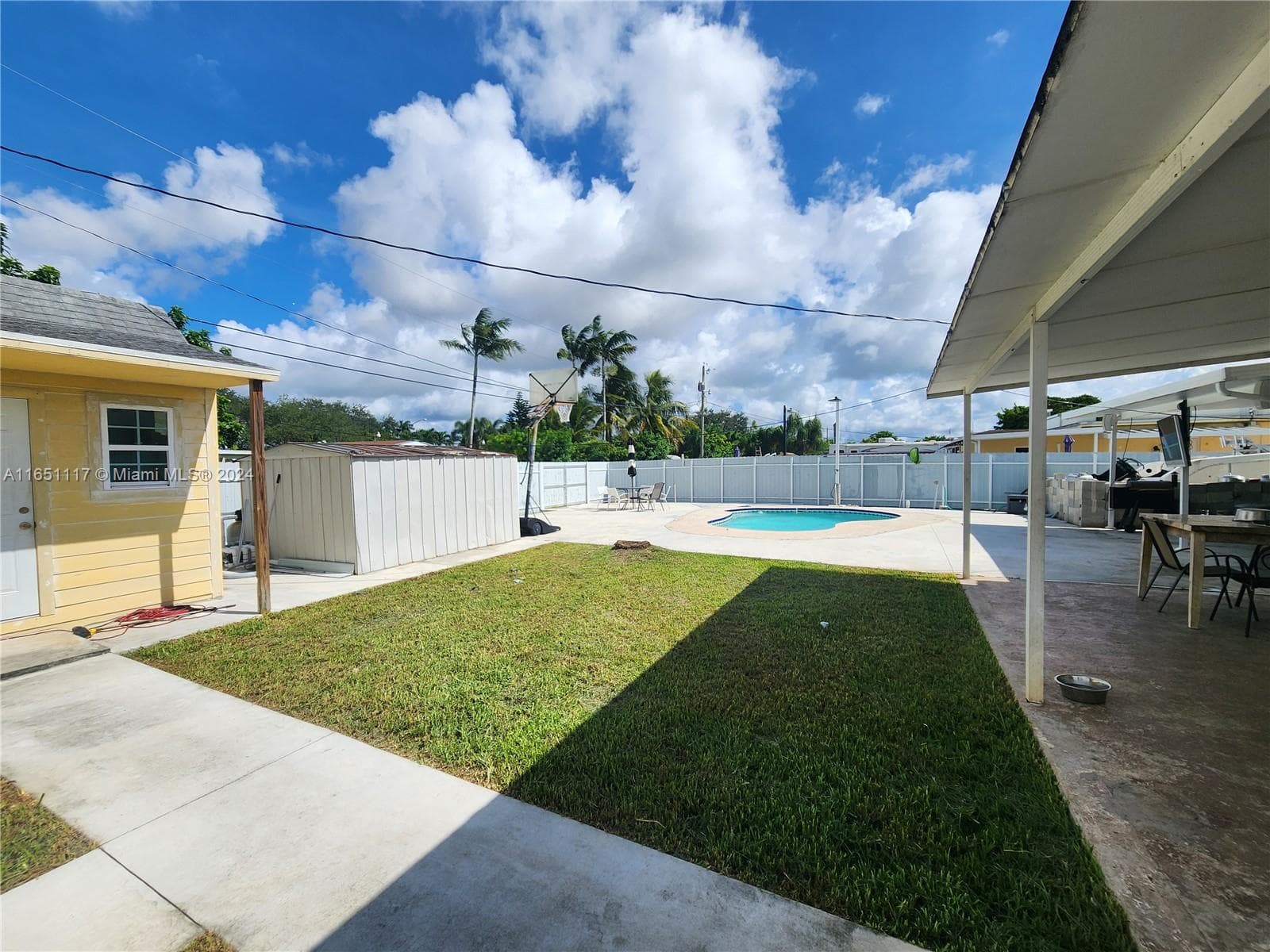 1025 NE 13th Ave, Homestead FL 33033 — 12