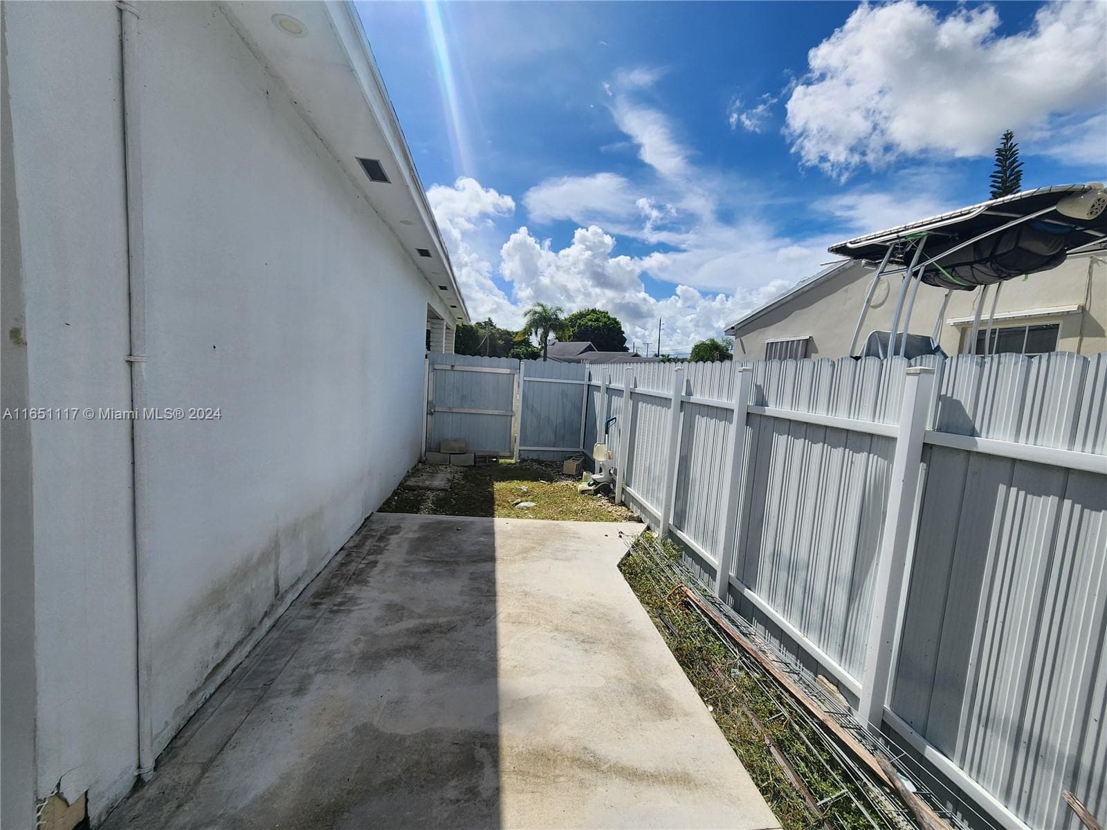 1025 NE 13th Ave, Homestead FL 33033 — 24