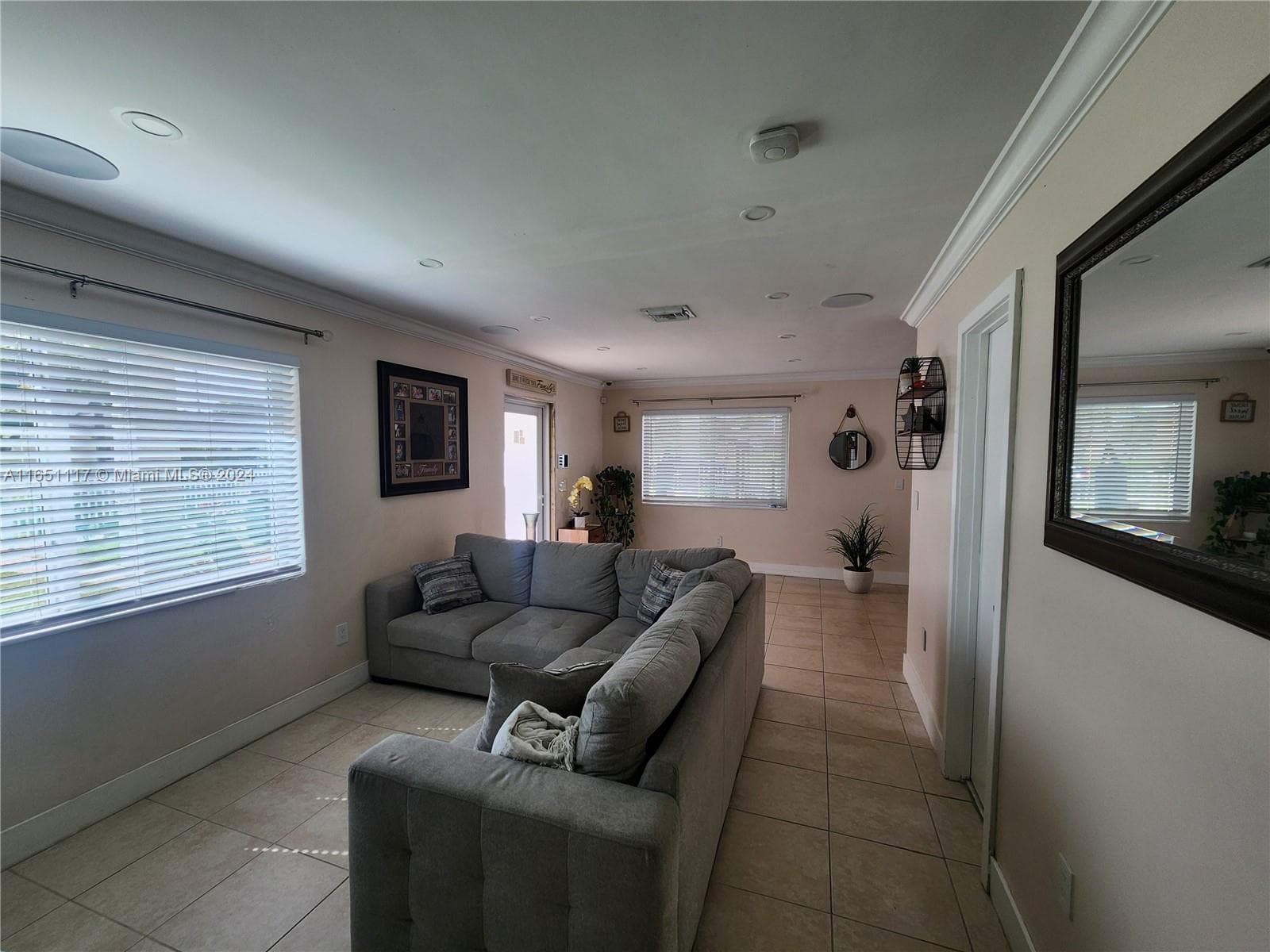1025 NE 13th Ave, Homestead FL 33033 — 10
