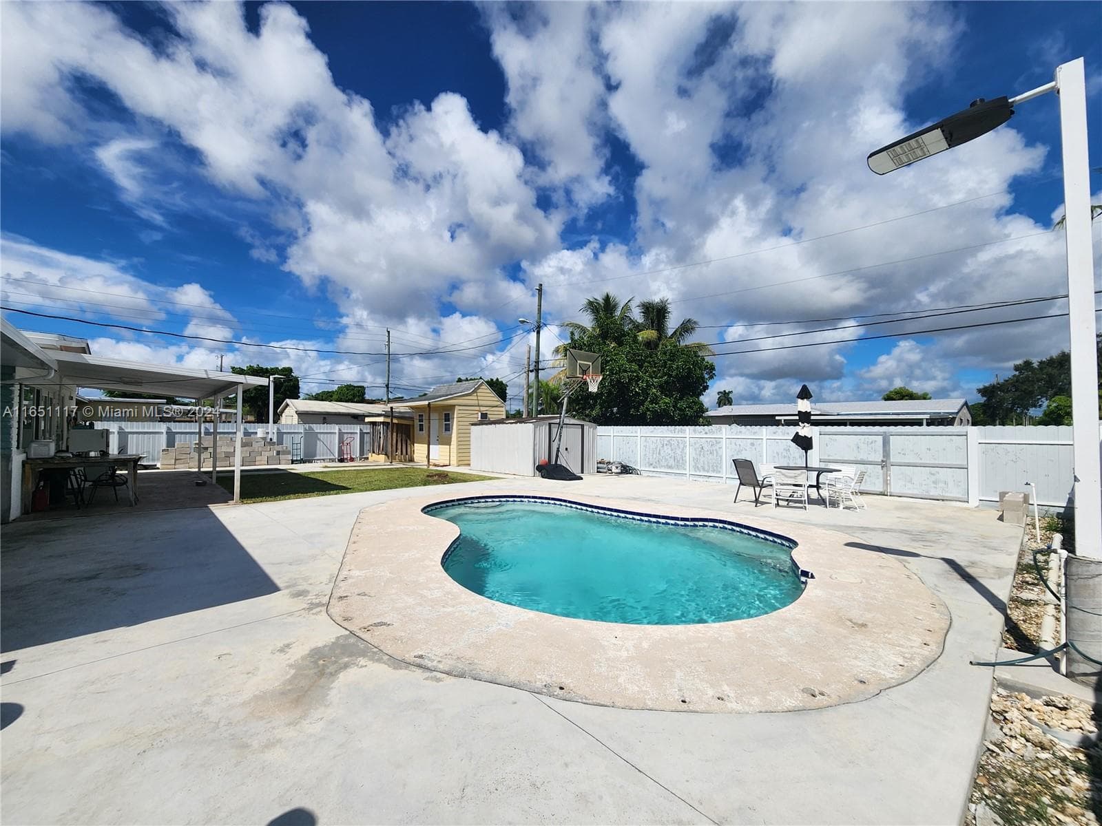 1025 NE 13th Ave, Homestead FL 33033 — 15
