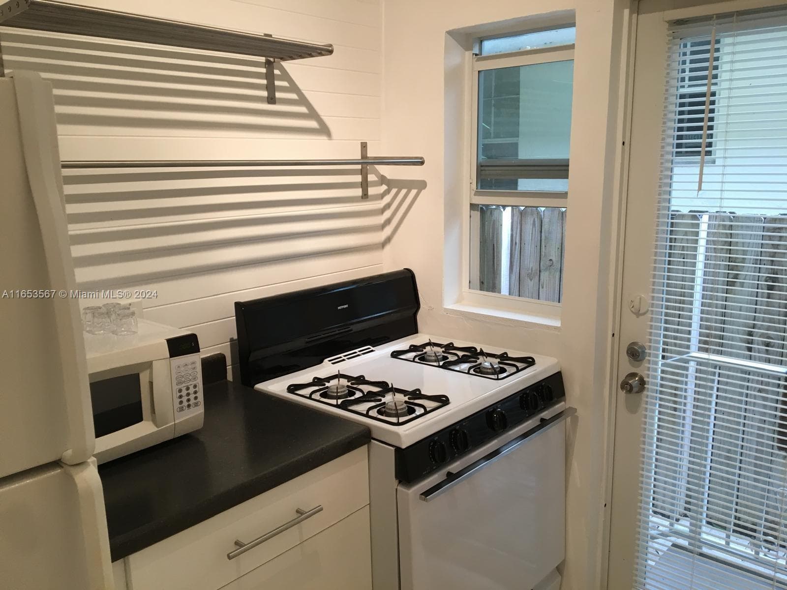 1228 Pennsylvania Ave # 3, Miami Beach FL 33139 — 13