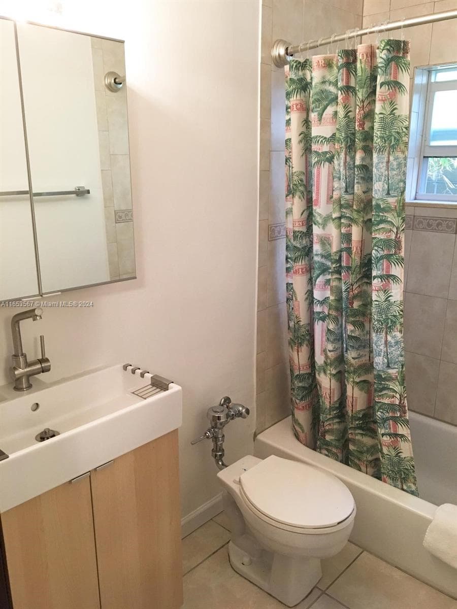 1228 Pennsylvania Ave # 3, Miami Beach FL 33139 — 14