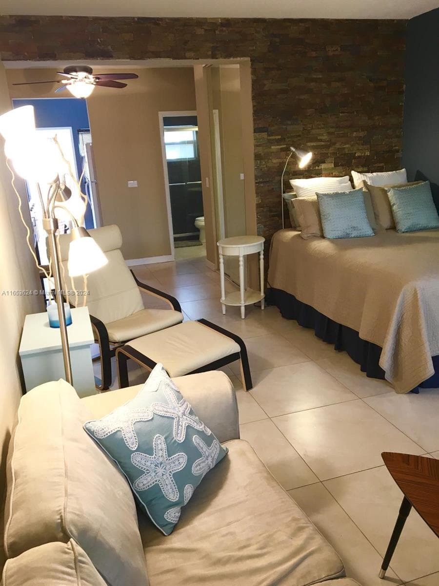 1228 Pennsylvania Ave # 2, Miami Beach FL 33139 — 4