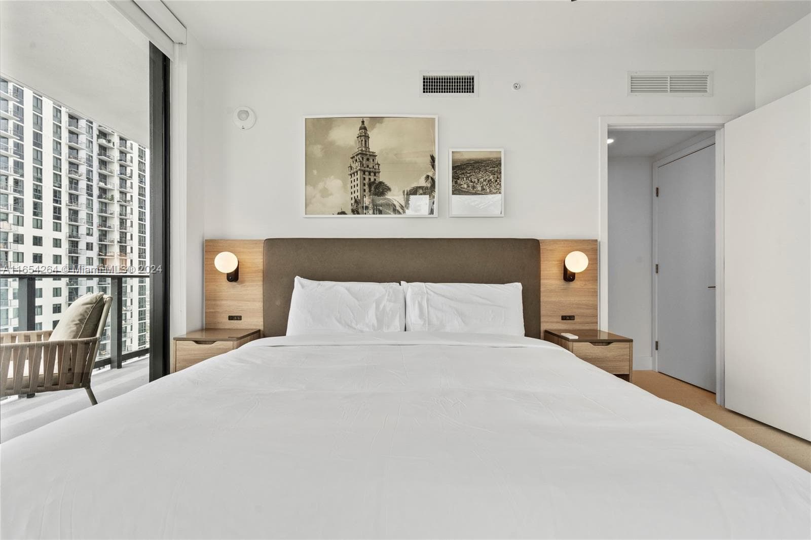 601 NE 1st Ave # 2905, Miami FL 33132 — 9