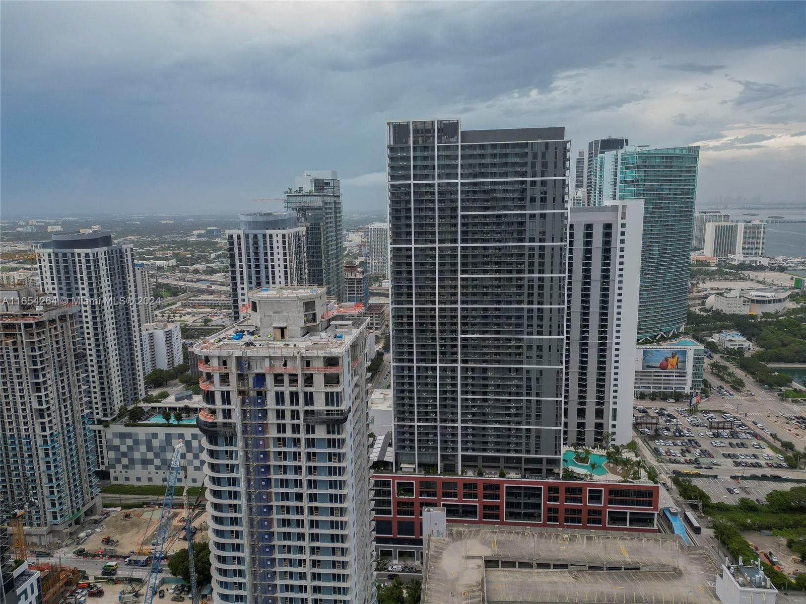 601 NE 1st Ave # 2905, Miami FL 33132 — 33