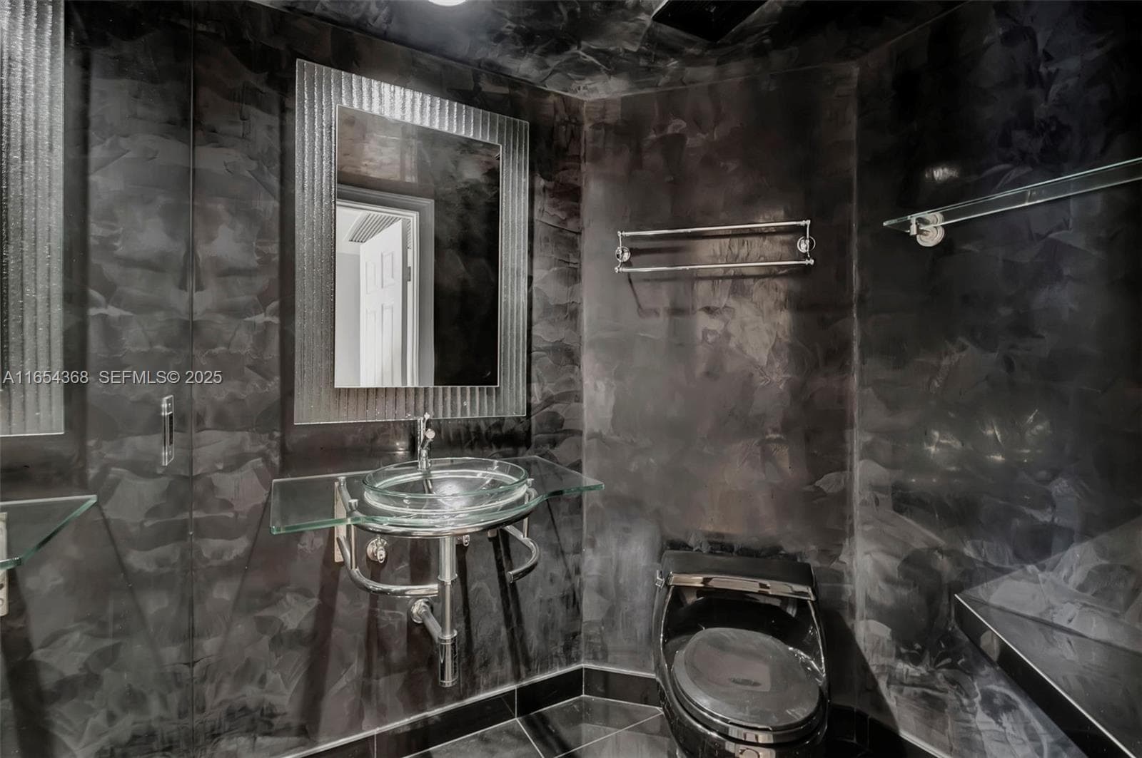 3370 Hidden Bay Dr # 2708, Aventura FL 33180 — 43