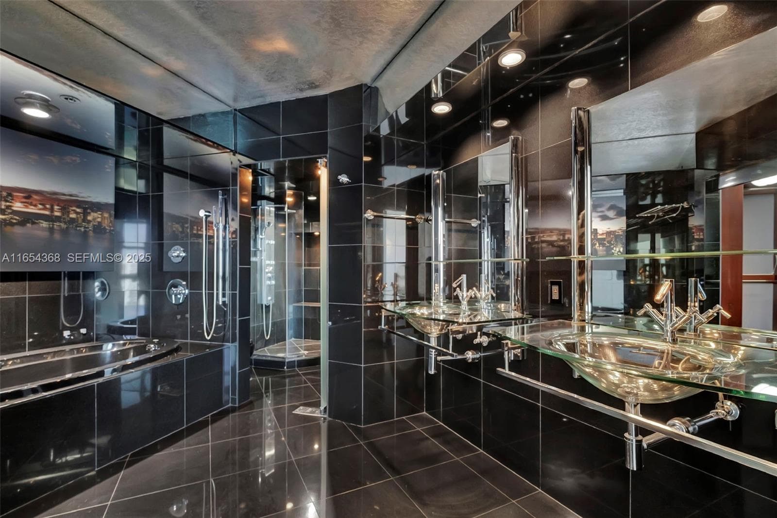 3370 Hidden Bay Dr # 2708, Aventura FL 33180 — 28