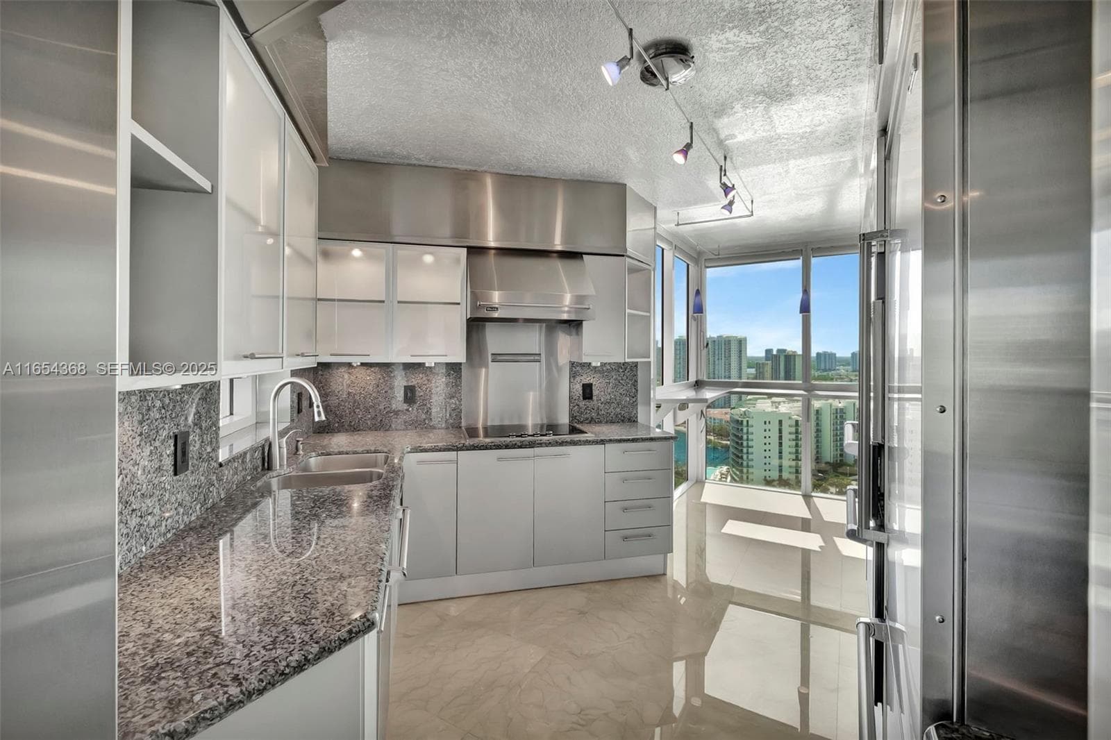3370 Hidden Bay Dr # 2708, Aventura FL 33180 — 20