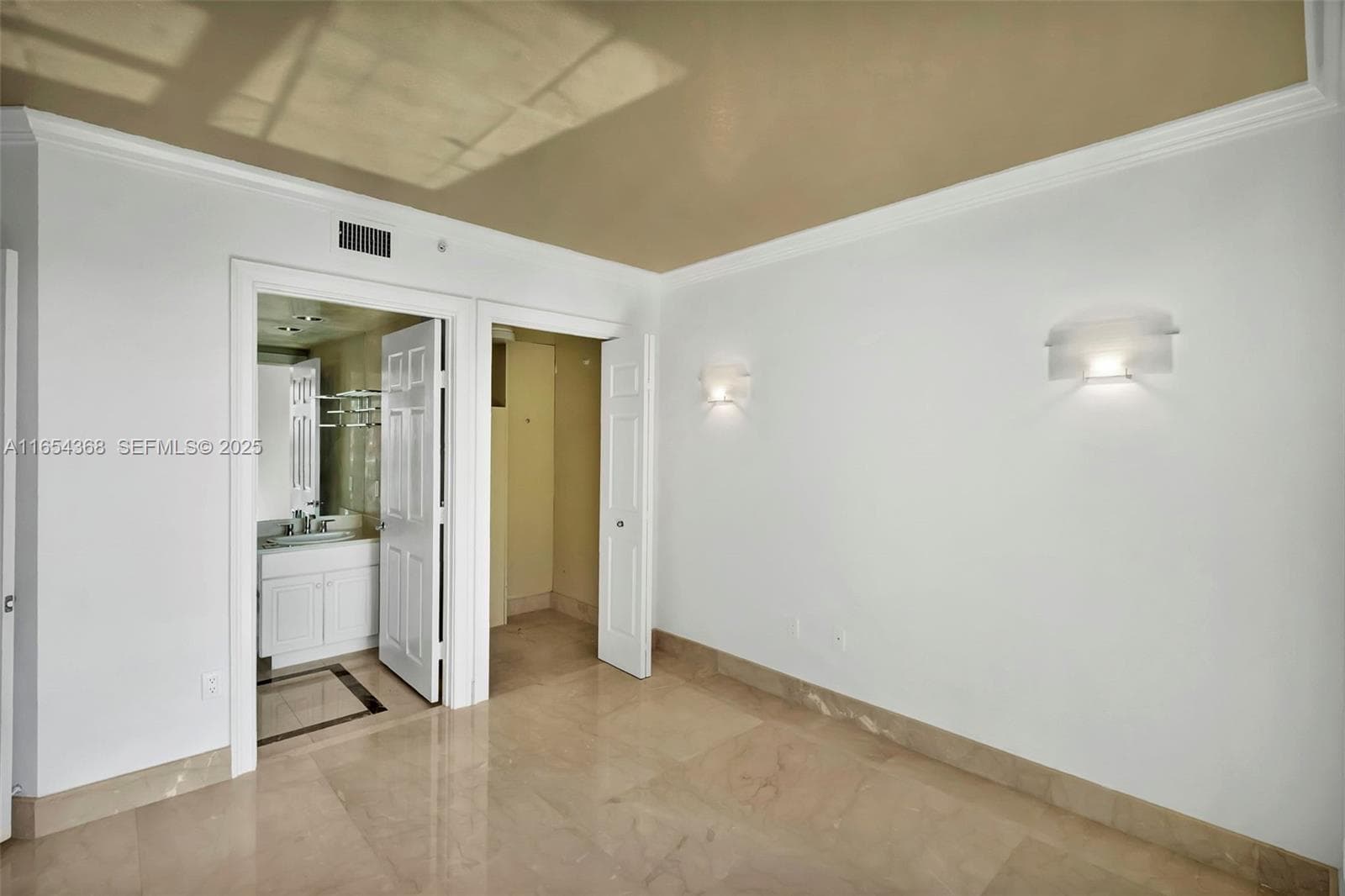 3370 Hidden Bay Dr # 2708, Aventura FL 33180 — 35