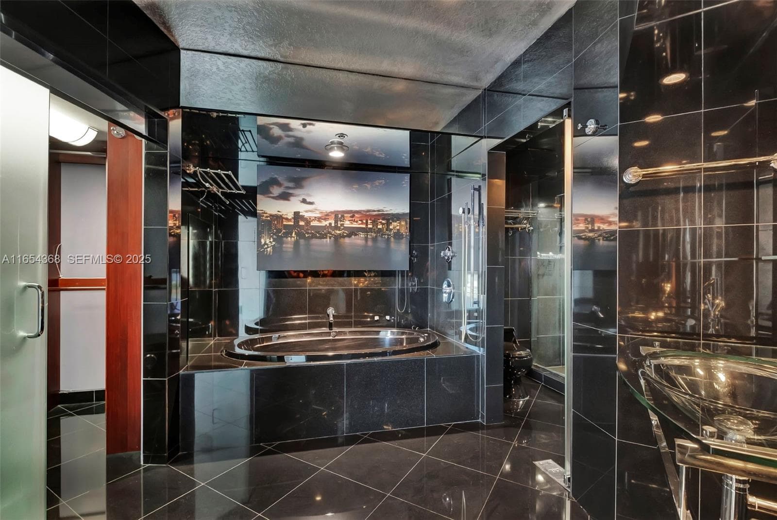3370 Hidden Bay Dr # 2708, Aventura FL 33180 — 29