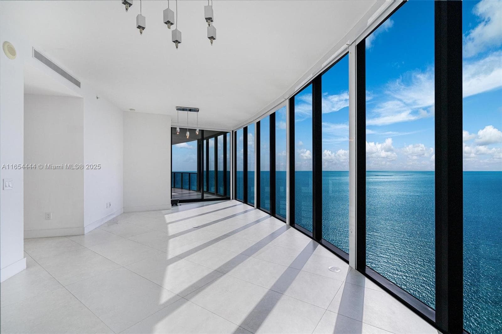 18555 Collins Ave # 5001, Sunny Isles Beach FL 33160 — 2