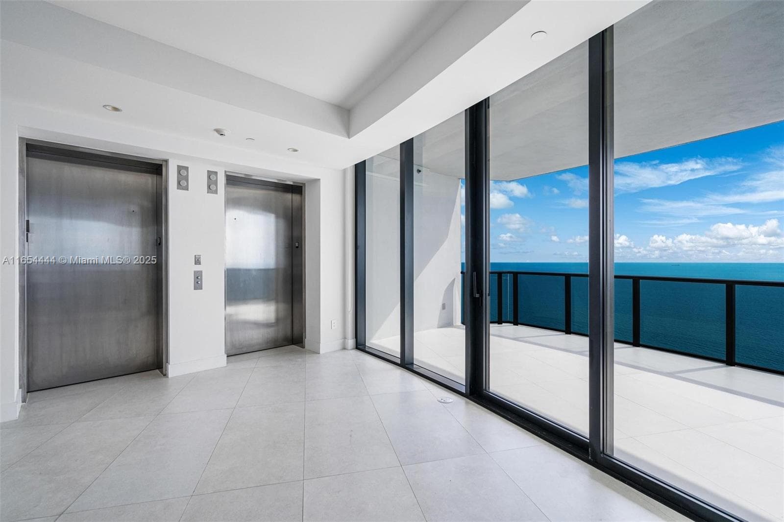 18555 Collins Ave # 5001, Sunny Isles Beach FL 33160 — 10