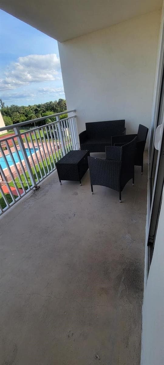 6960 Miami Gardens Dr # 525, Hialeah FL 33015 — 22