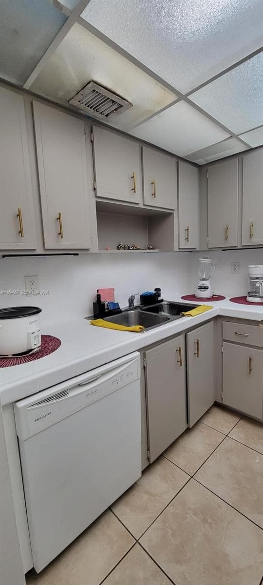 6960 Miami Gardens Dr # 525, Hialeah FL 33015 — 5