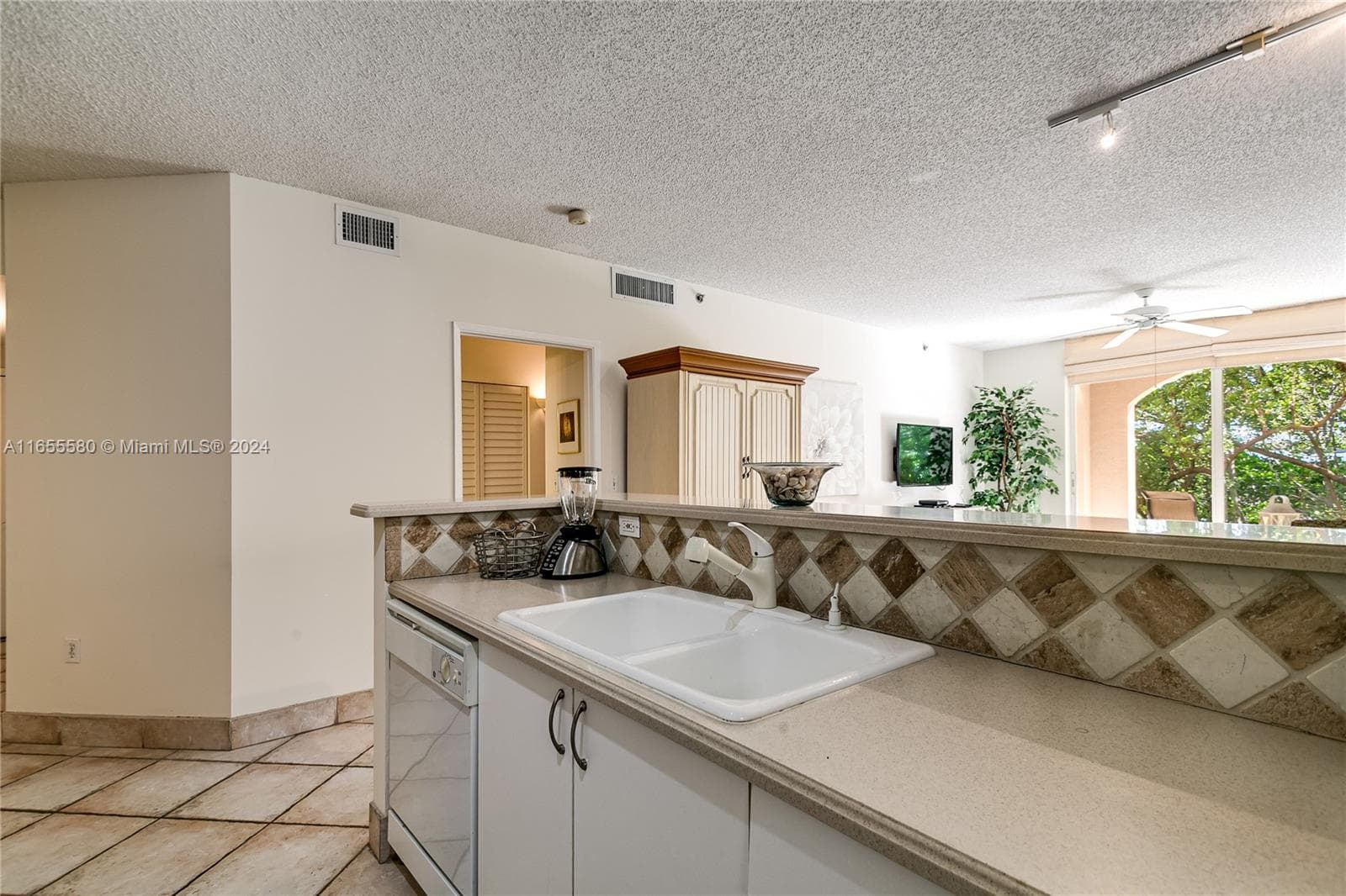 19701 E Country Club Dr # 5107, Aventura FL 33180 — 11