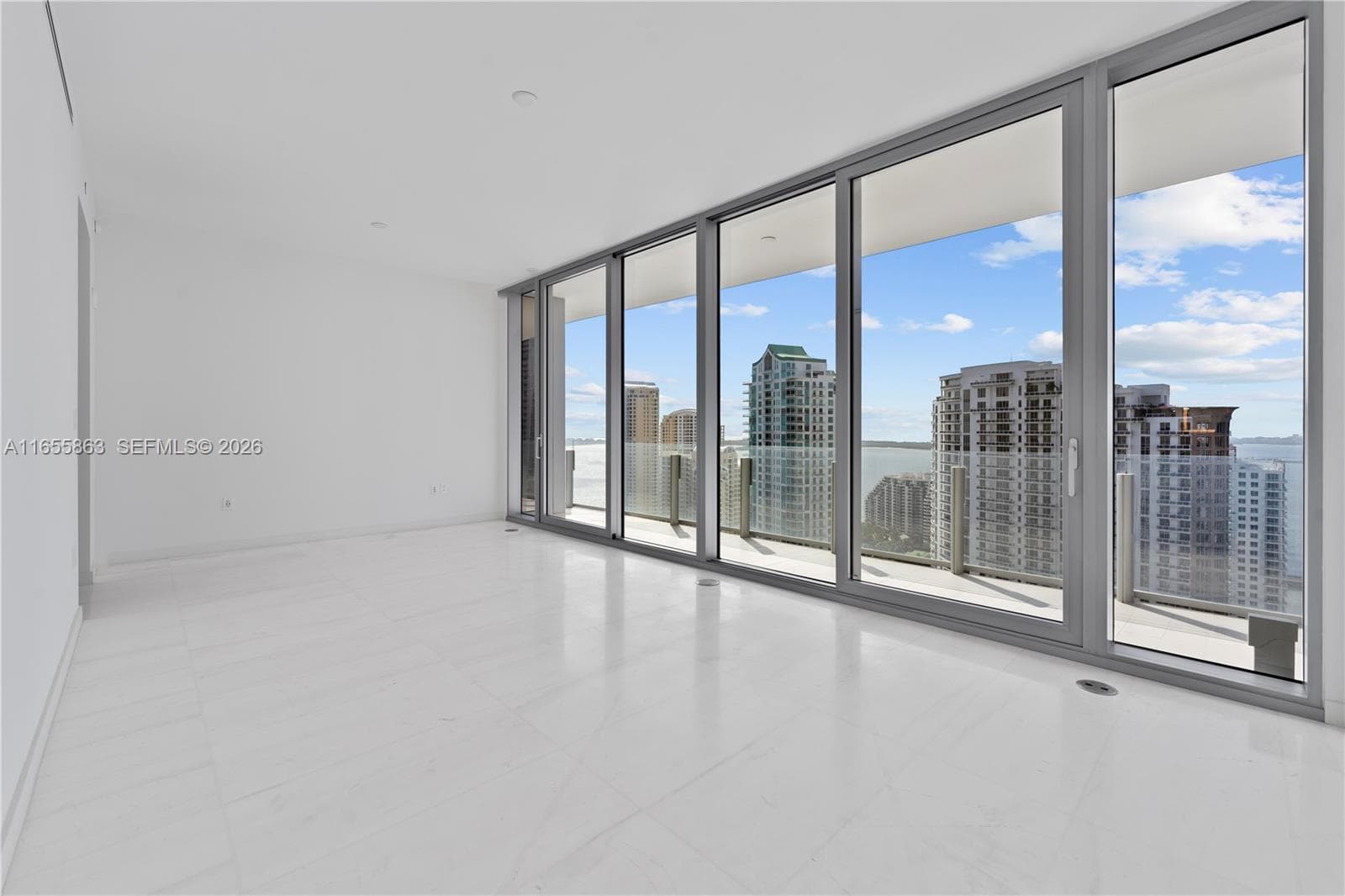 300 Biscayne Blvd Way # 3201, Miami FL 33131 — 12