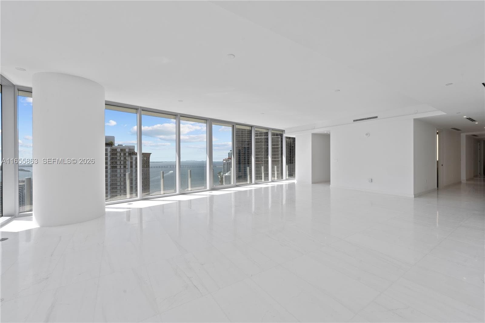 300 Biscayne Blvd Way # 3201, Miami FL 33131 — 4