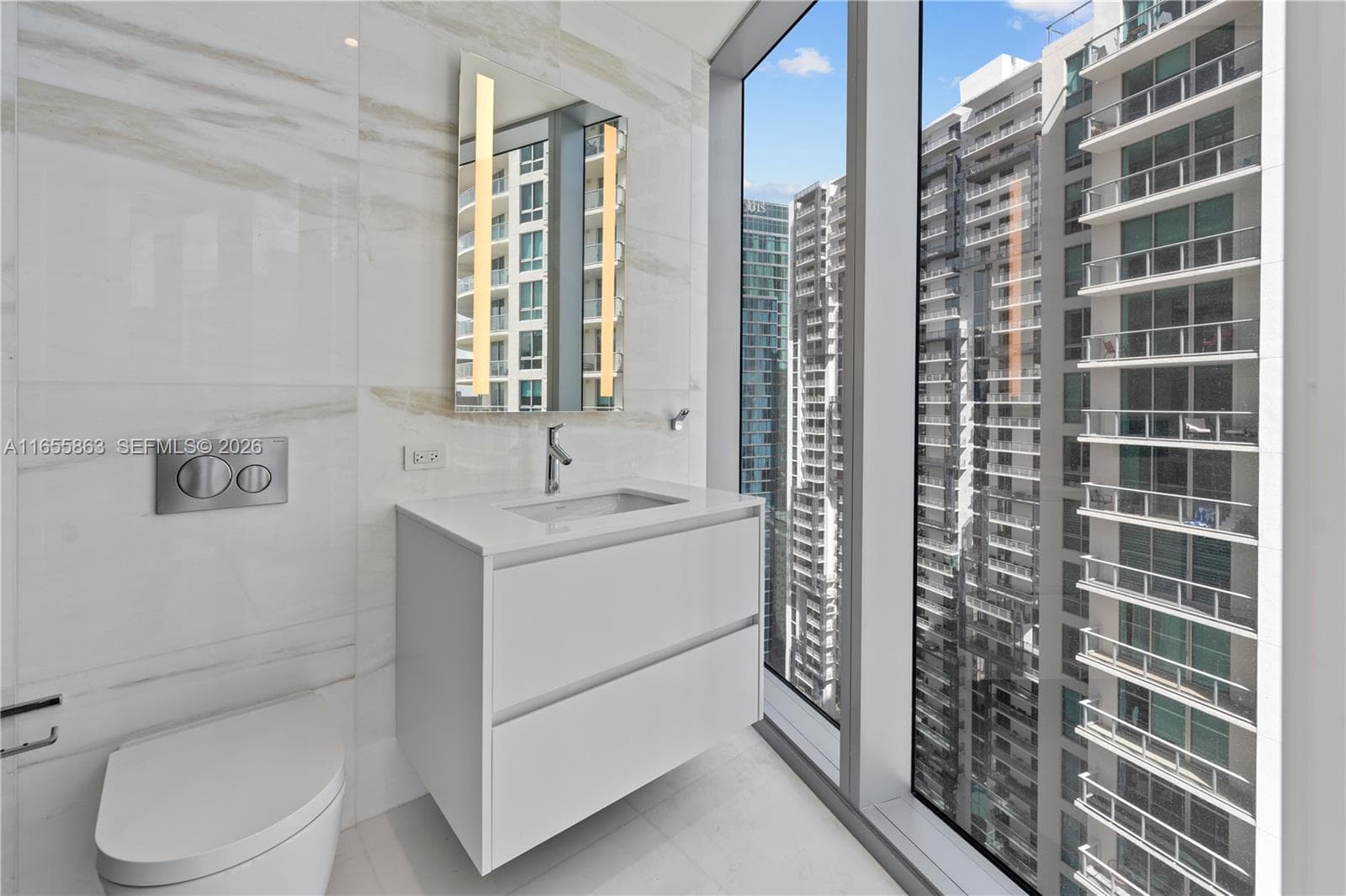 300 Biscayne Blvd Way # 3201, Miami FL 33131 — 21