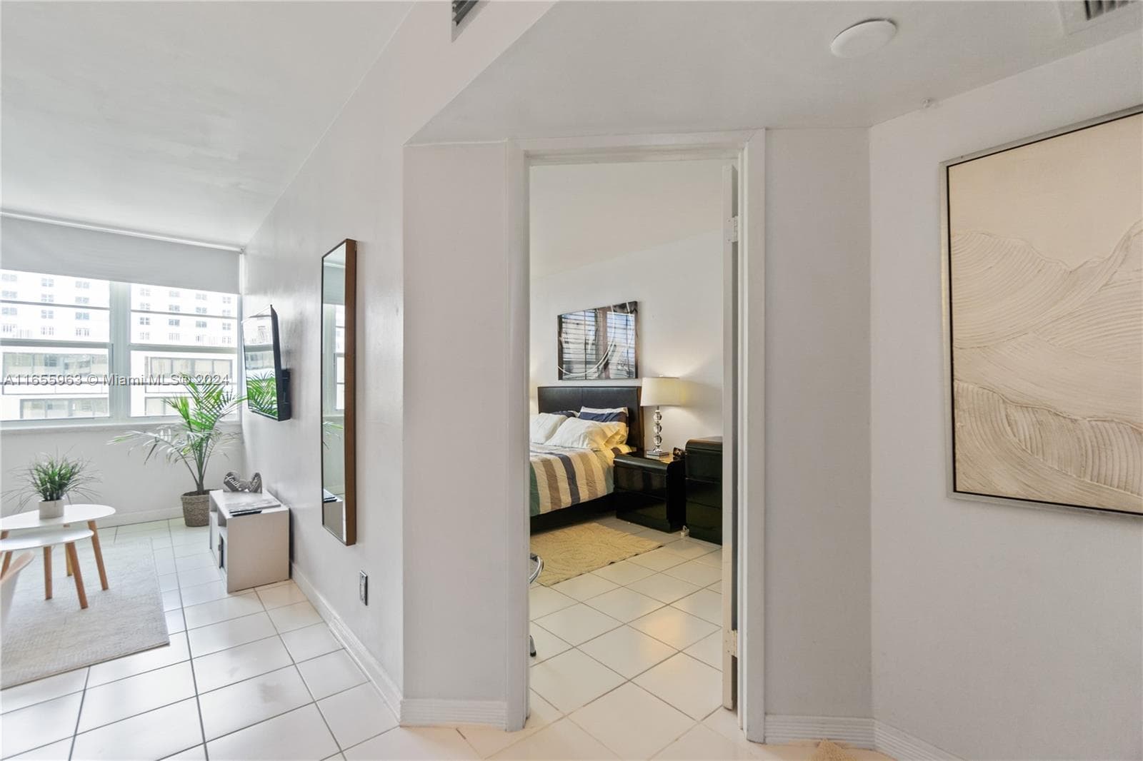 100 Lincoln Rd # 924, Miami Beach FL 33139 — 4