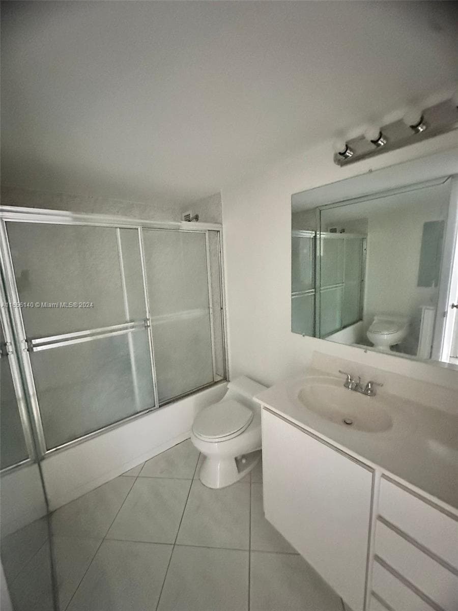 5555 Collins Ave # 8Z, Miami Beach FL 33140 — 26