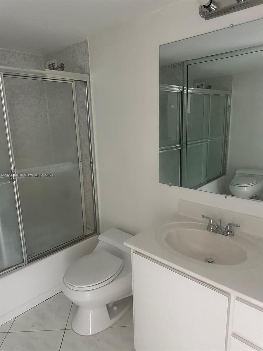 5555 Collins Ave # 8Z, Miami Beach FL 33140 — 21