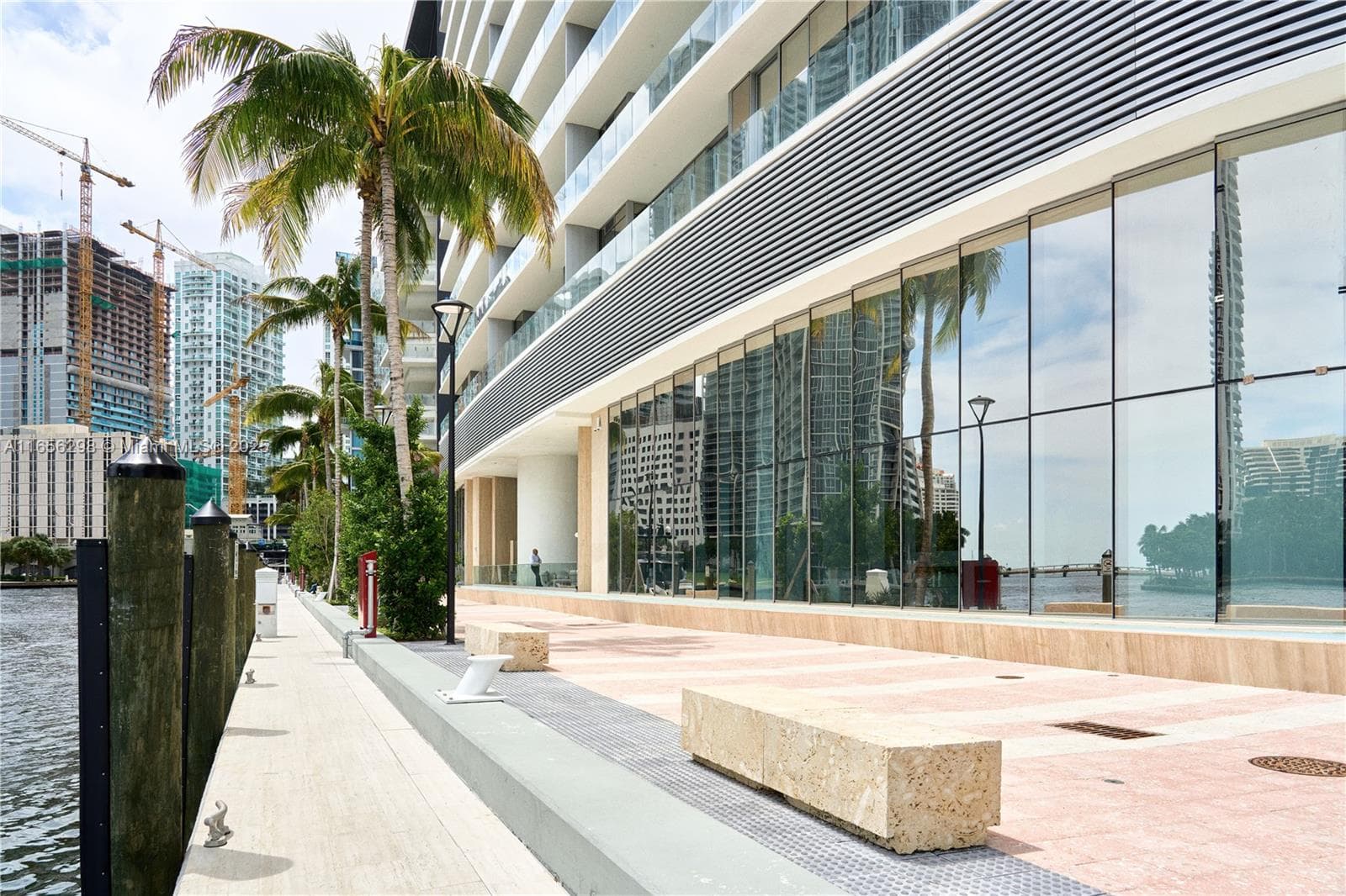 300 Biscayne Blvd Way # 6301, Miami FL 33131 — 20