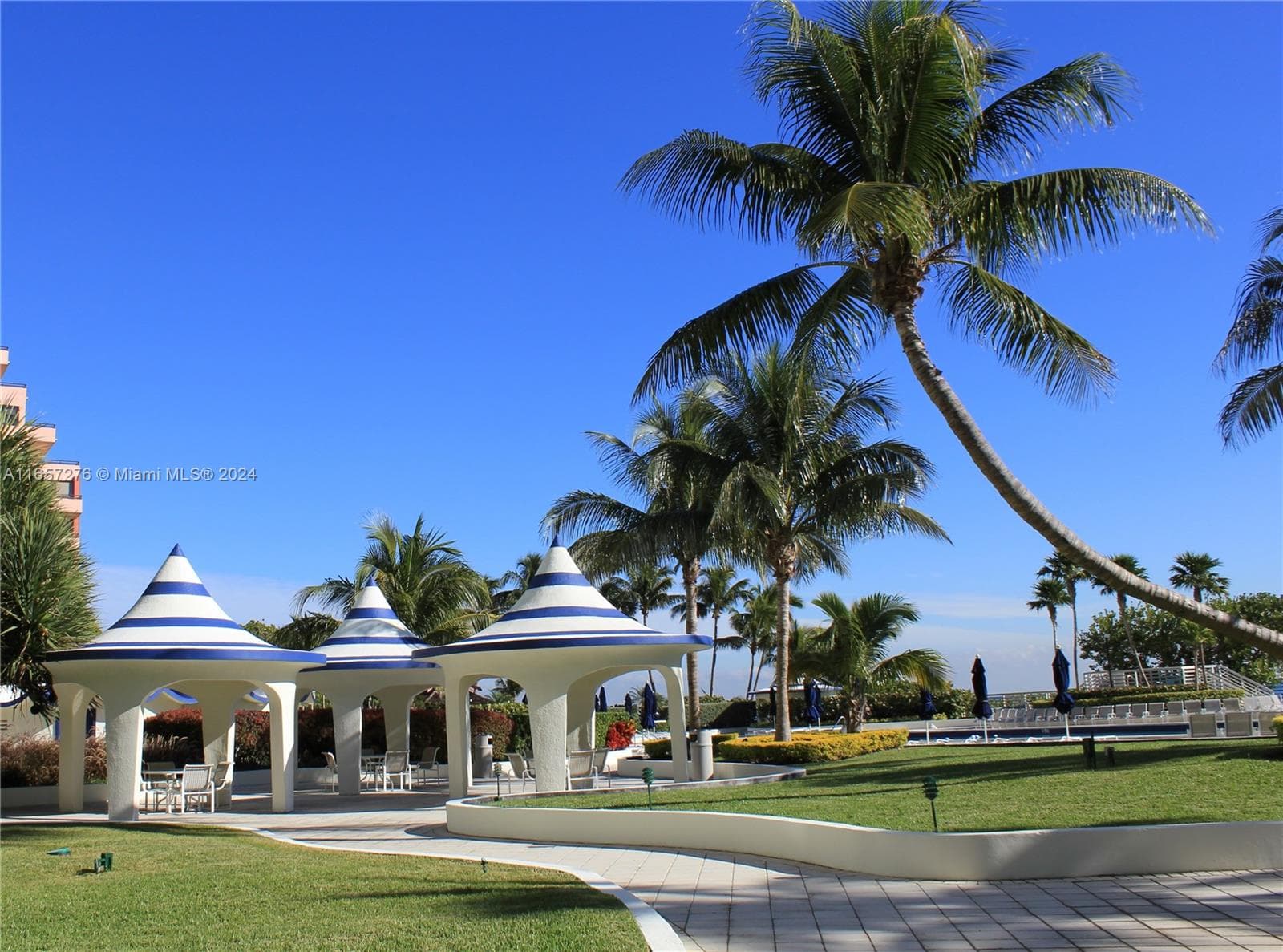 5151 Collins Ave # 933, Miami Beach FL 33140 — 28