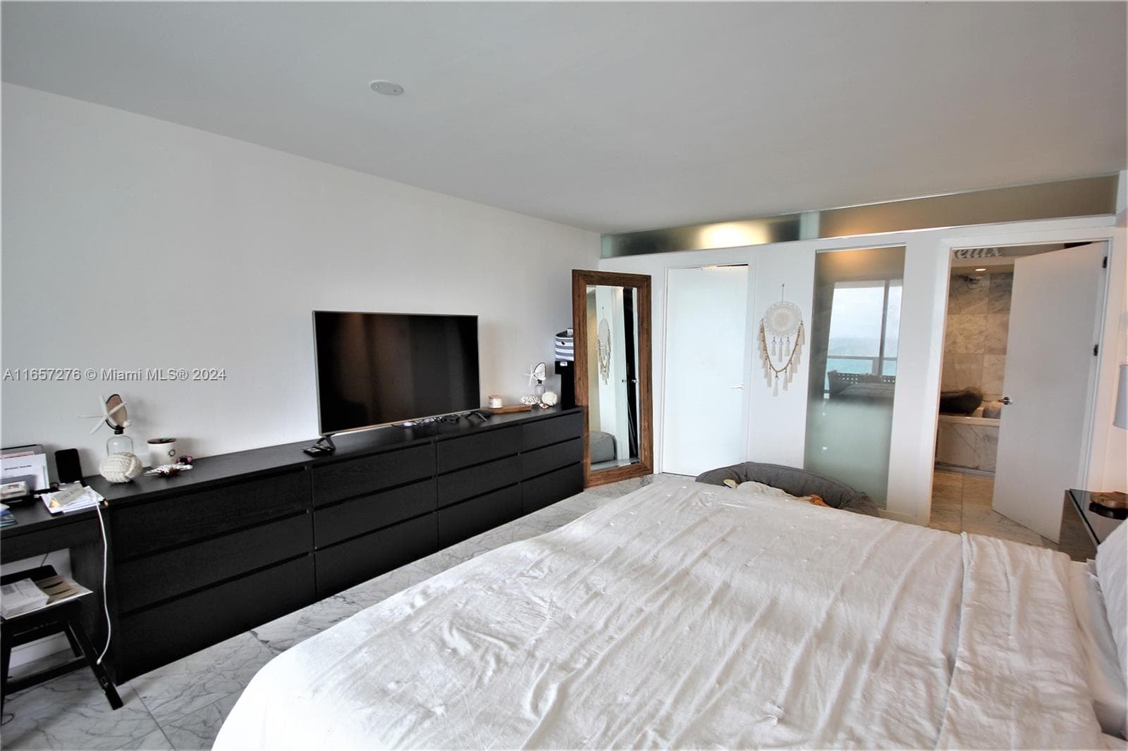 5151 Collins Ave # 933, Miami Beach FL 33140 — 9
