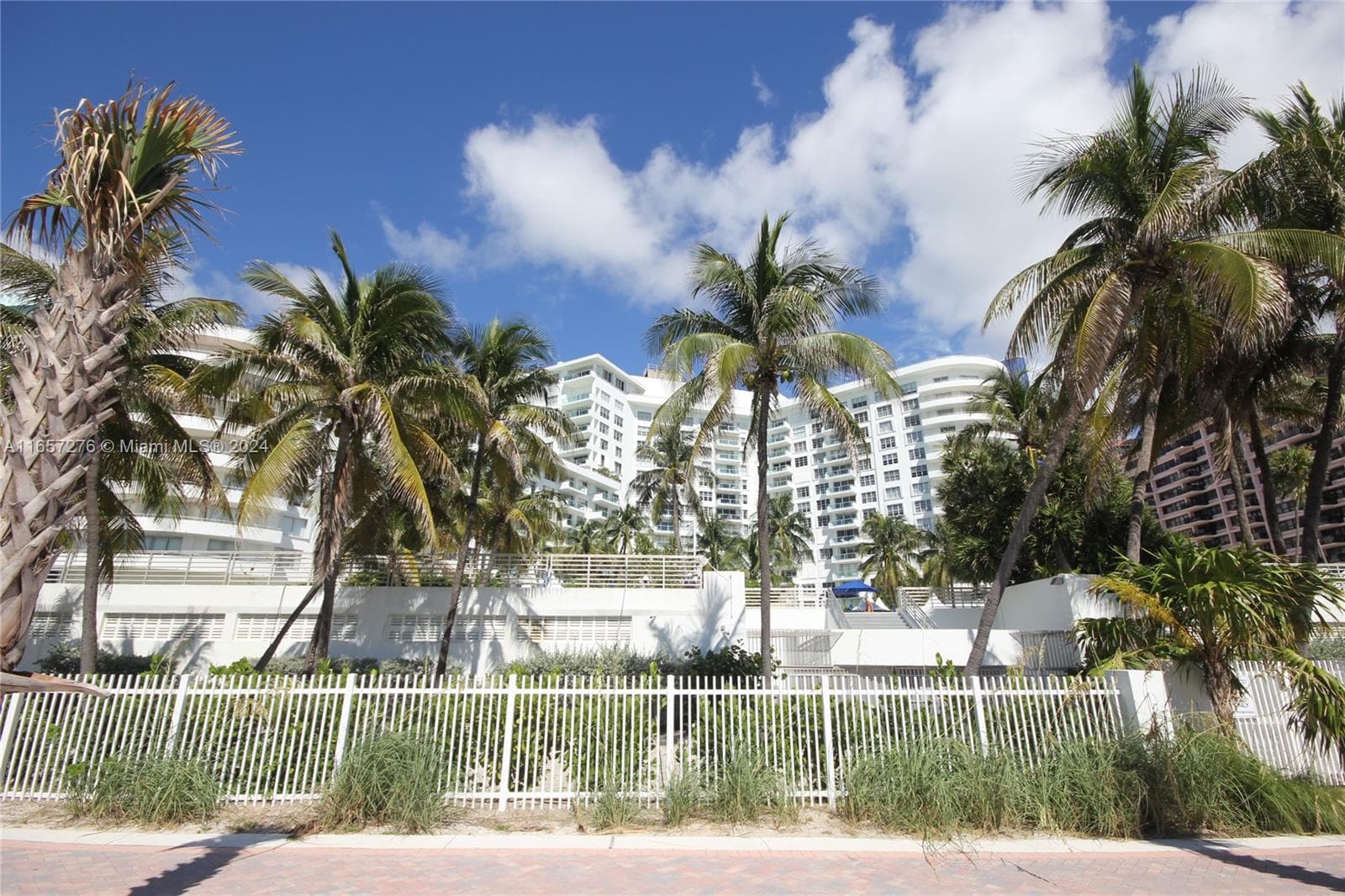 5151 Collins Ave # 933, Miami Beach FL 33140 — 45