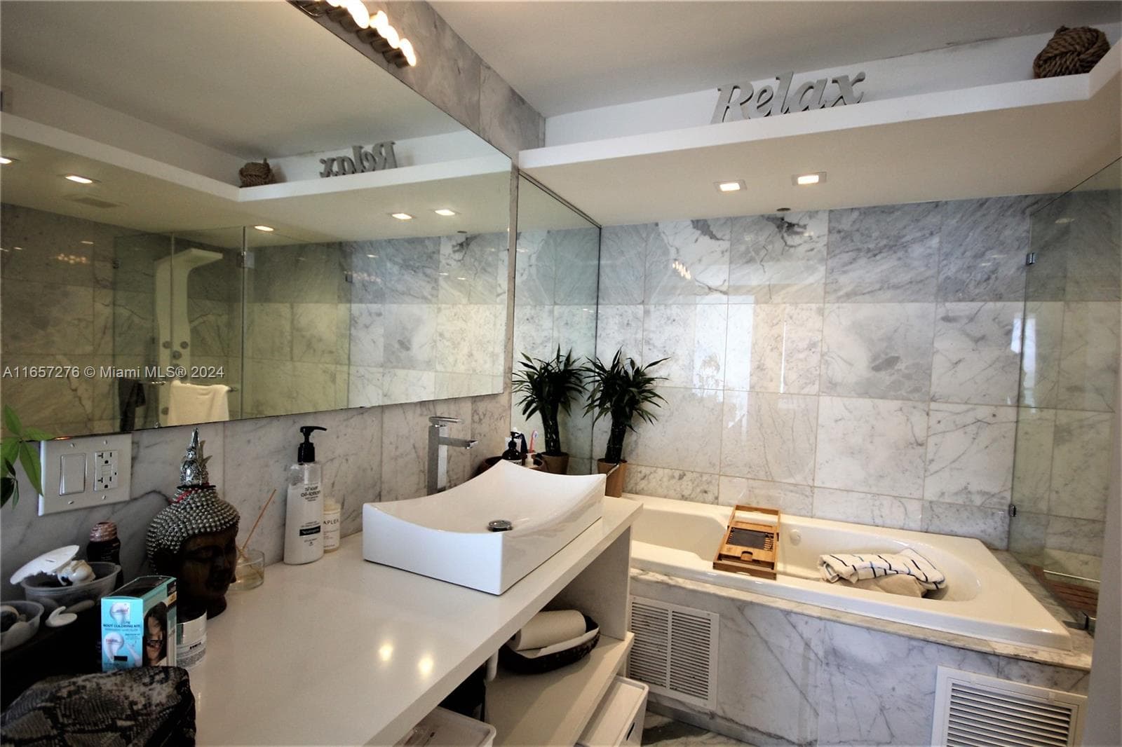 5151 Collins Ave # 933, Miami Beach FL 33140 — 11