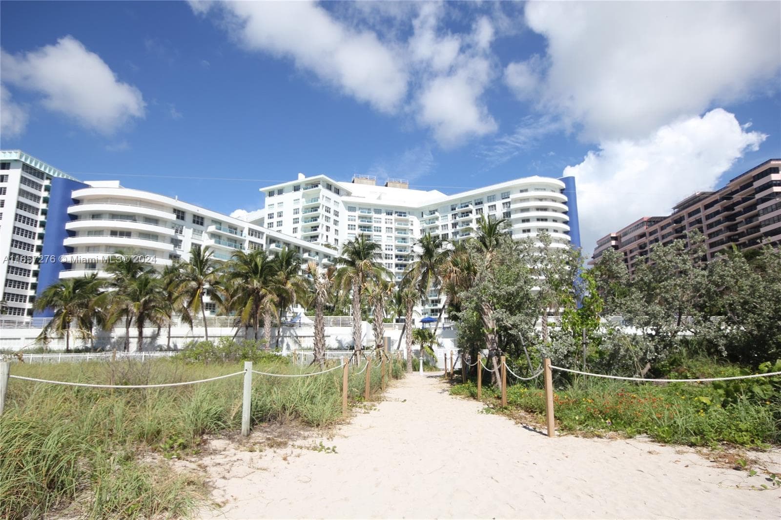 5151 Collins Ave # 933, Miami Beach FL 33140 — 44