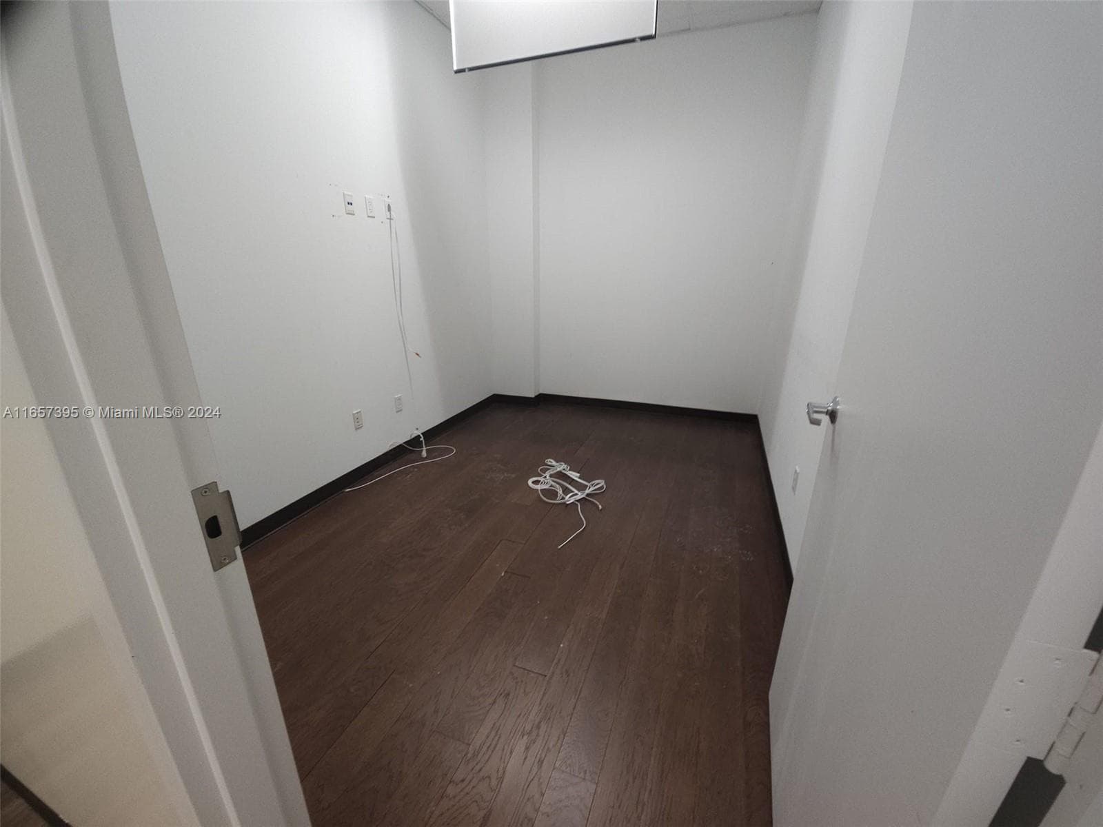 8950 SW 152nd St Suite V, Palmetto Bay FL 33157 — 9