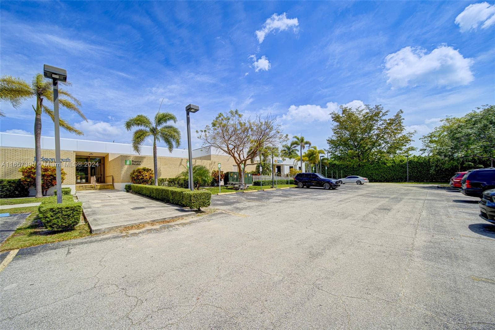 8950 SW 152nd St Suite V, Palmetto Bay FL 33157 — 4