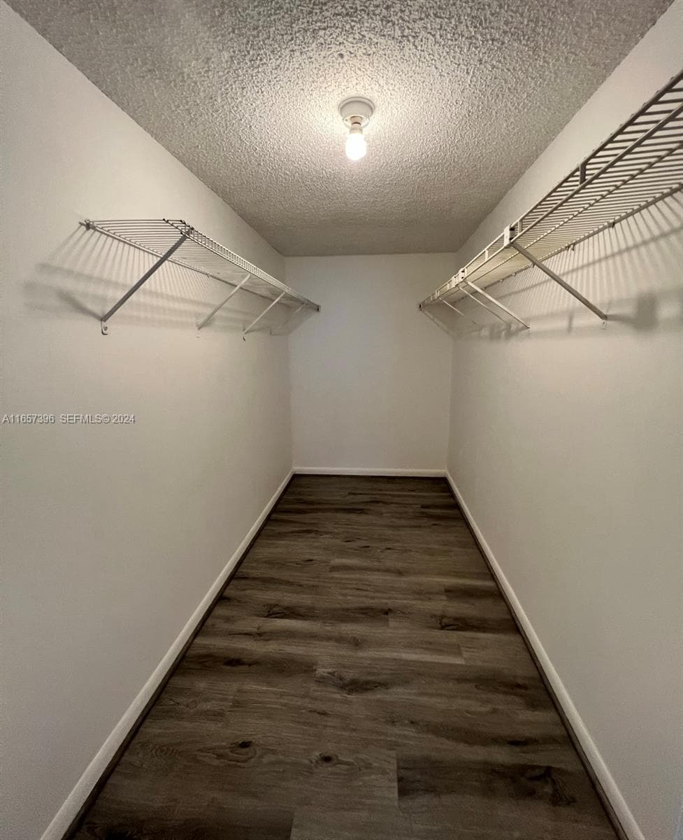 13499 Biscayne Blvd # 1205, North Miami FL 33181 — 16