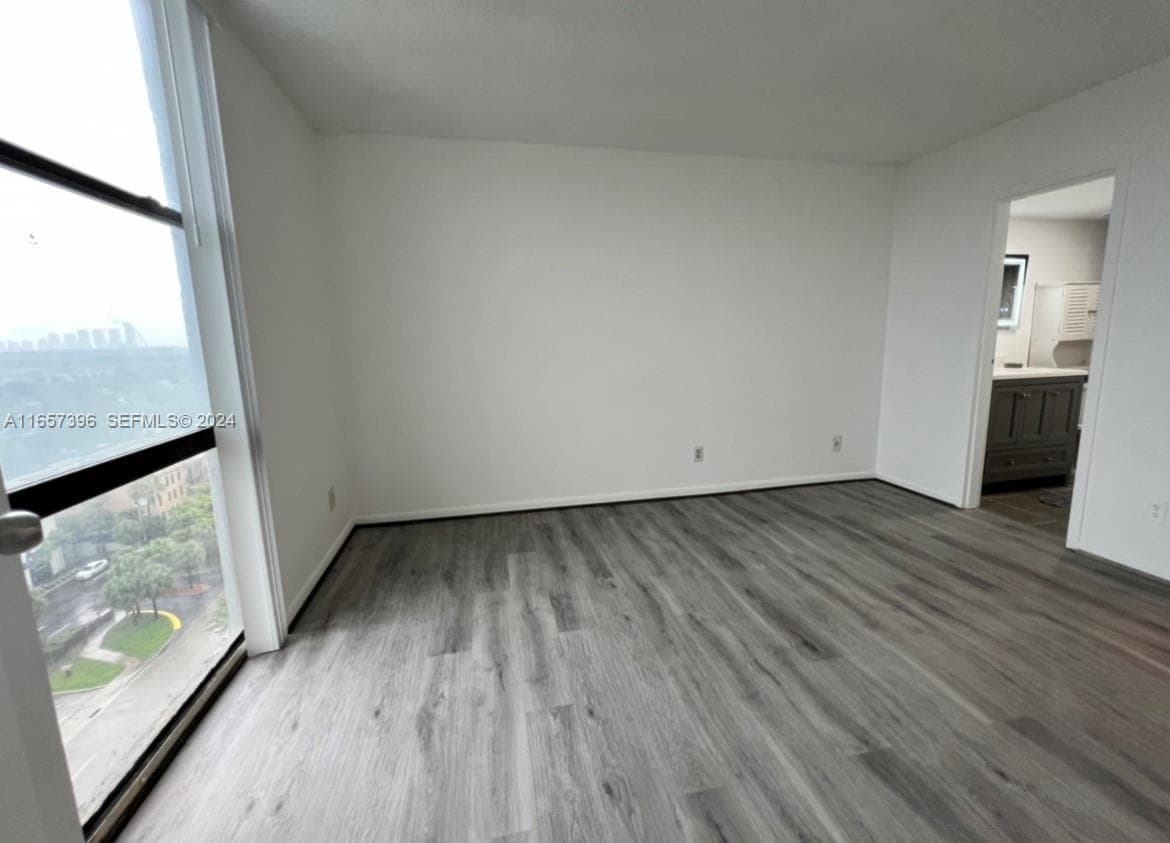 13499 Biscayne Blvd # 1205, North Miami FL 33181 — 22