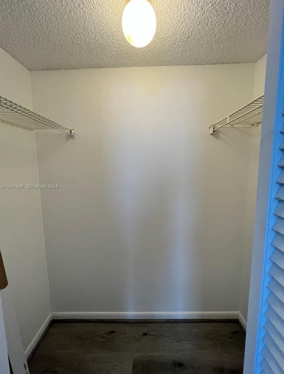13499 Biscayne Blvd # 1205, North Miami FL 33181 — 25