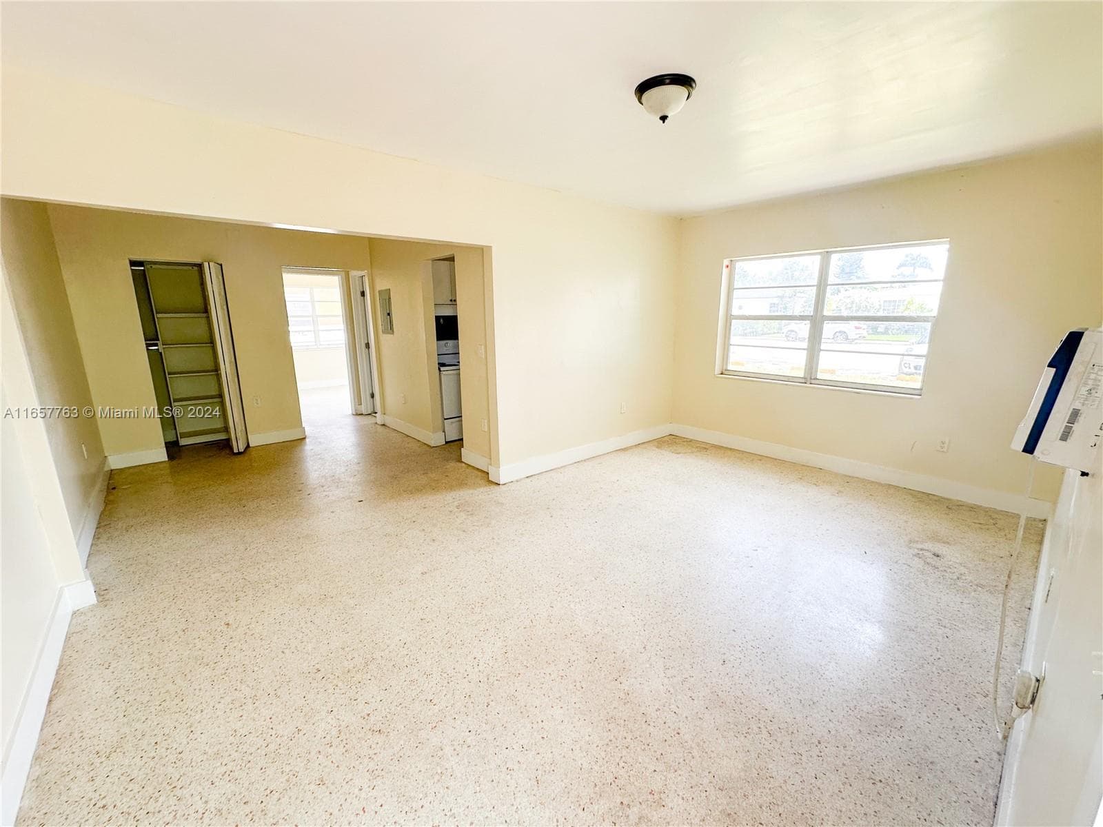 2140 Bay Dr, Miami Beach FL 33141 — 13