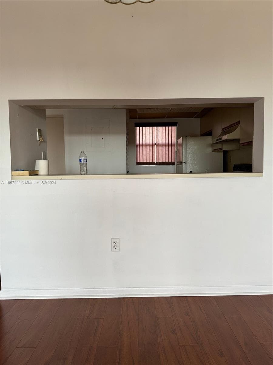 10253 NW 9th Street Cir # 6, Miami FL 33172 — 10
