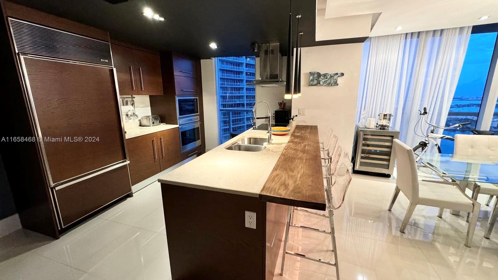 495 Brickell Ave # 4902, Miami FL 33131 — 7