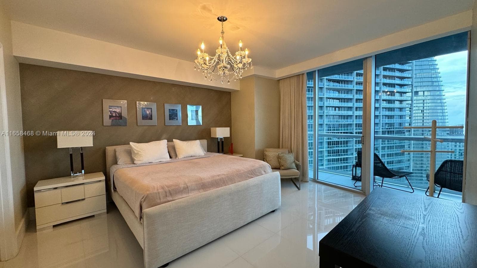 495 Brickell Ave # 4902, Miami FL 33131 — 10